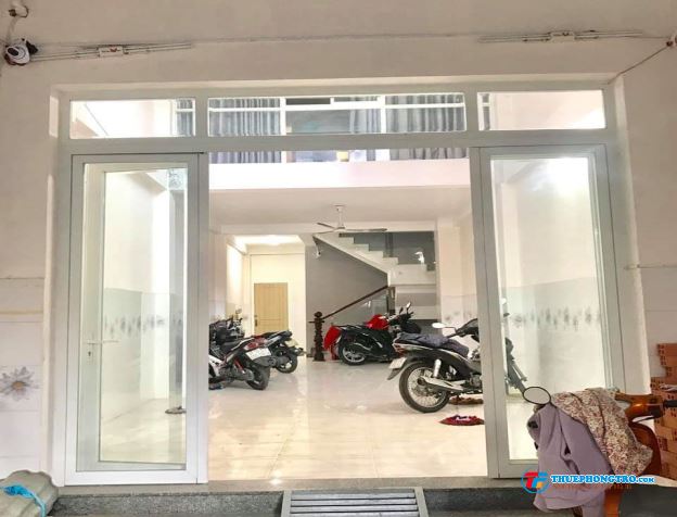 Cho thuê phòng trọ có ban công cửa sổ thoáng máy hẻm 101 Gò Dầu trung tâm Quận Tân Phú.