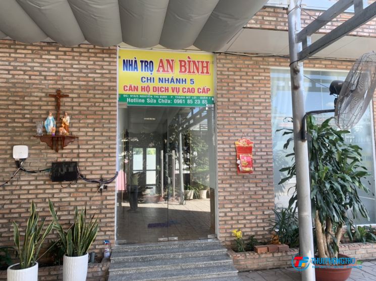 Phòng đẹp cao cấp FULL NỘI THẤT ngay Nguyễn Thị Định Q2. Thang máy, sân để xe hơi. Giờ giấc tự do