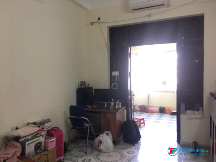 Phòng 18m2, đủ đồ điều hòa+nóng lạnh,Nguyễn Chính-Tân Mai, gần Bách Khoa