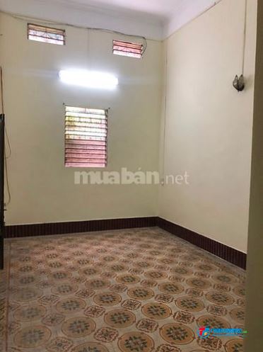 CHO THUÊ NHÀ 2 TẦNG X 56M2 NGÕ 135 PHỐ ĐỘI CẤN (GẦN LĂNG BÁC)