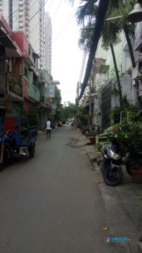 Chính chủ cho thuê nhà nguyên căn HXH đường Thành Thái Q10