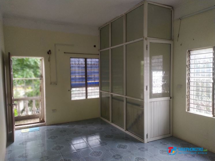 Cho thuê căn hộ đầu hồi 2 mặt ( penthouse) TT 411 nhà D2 Nguyễn Công Trứ ,phường Phố Huế
