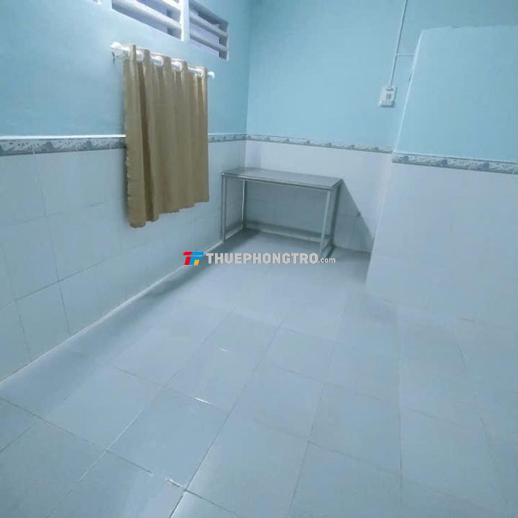 Phòng trọ đường Dương Quảng Hàm, 16m2, 1.800.000đ/tháng
