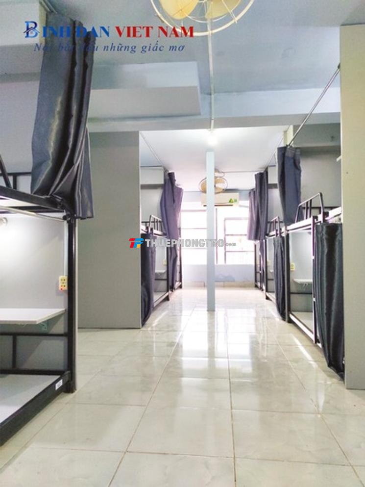 KÝ TÚC XÁ MÁY LẠNH CHỈ 950K – GẦN NGÃ TƯ PHÚ NHUẬN – PHÒNG SẠCH, AN TOÀN, ĐẦY ĐỦ TIỆN NGHI