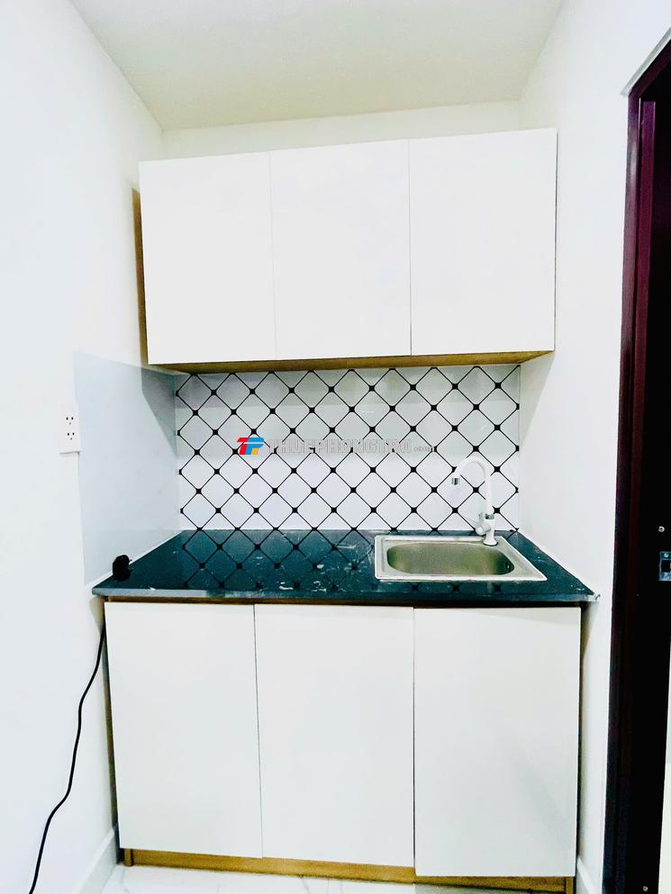 Phòng Studio full nội thất 30m2 - 79 Hồ Bá Kiện Quận 10