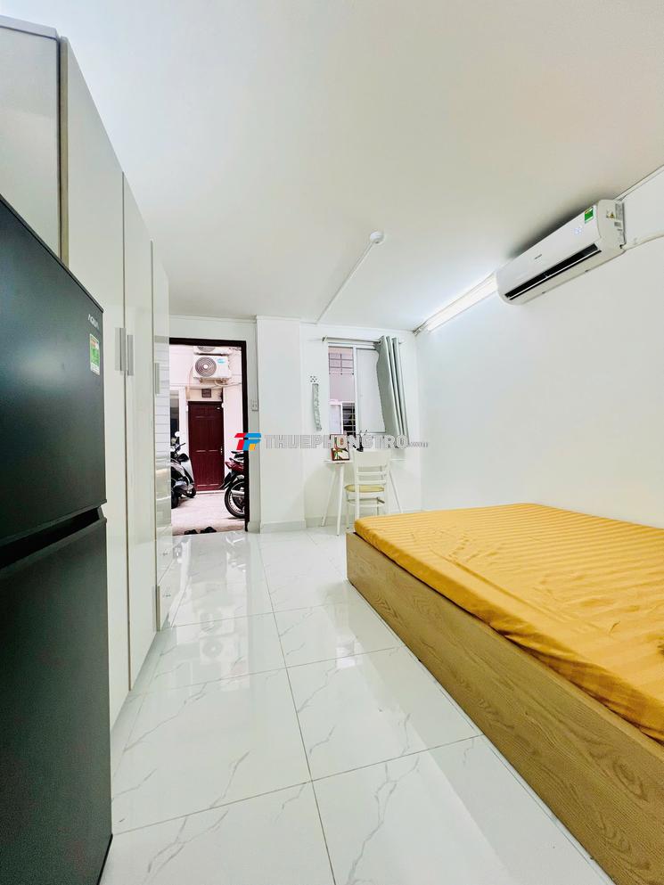 Phòng Studio full nội thất 30m2 - 79 Hồ Bá Kiện Quận 10