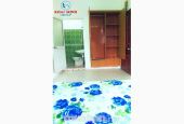 Phòng có TỦ QUẦN ÁO  WC riêng, gần Hàng Xanh, 92 Chu Văn An, Bình Thạnh