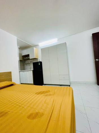 Phòng Studio full nội thất 28m2 - 71 Hồ Bá Kiện Quận 10