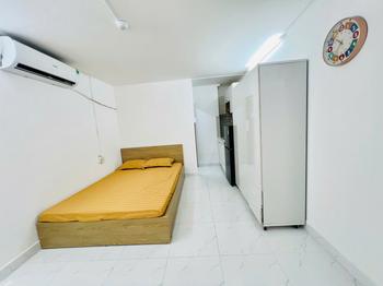 Phòng Studio full nội thất 30m2 - 71 Hồ Bá Kiện Quận 10