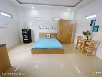 Cho thuê phòng rộng 40m2 được trang bị đầy đủ full nội thất ngay mặt tiền đường Lê Văn Thọ, P9, Quận Gò Vấp