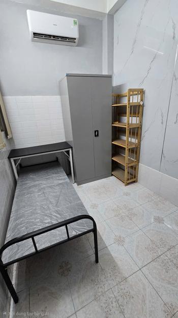 Cho thuê Phòng trọ sinh viên 75/12 đường Nguyễn Văn Cừ Quận 5. có máy lạnh,nội thất đầy đủ gần ĐHKHTN giá từ 2.8 tr